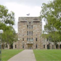 Image of the Forgan Smith building at UQ