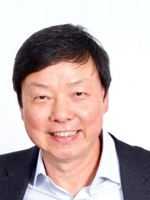 Image of Lawrence Au