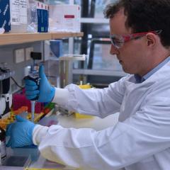 Dr Seth Cheetham, Deputy Director of AIBN’s BASE facility.