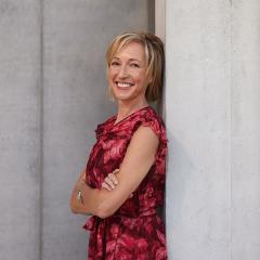 An image of UQ engineering graduate Cara Morton