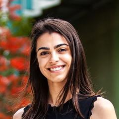 An image of UQ architecture graduate Georgia Birks.