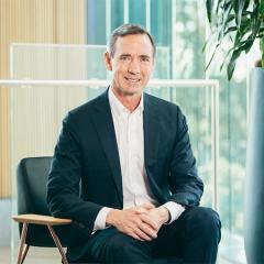 An image of Professor Shaun Bond